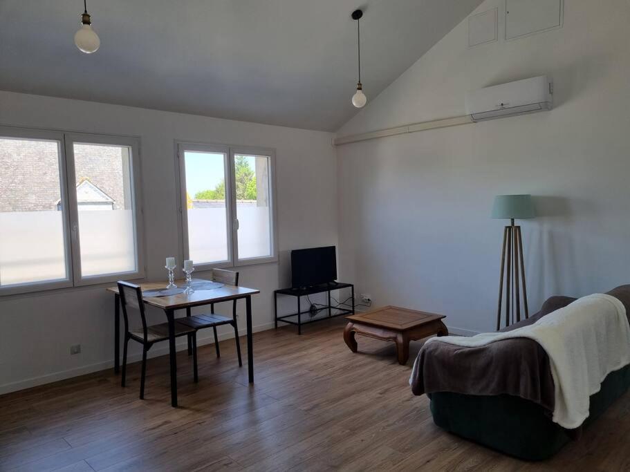 Grand Appartement, Lumineux Miniac-Morvan Luaran gambar
